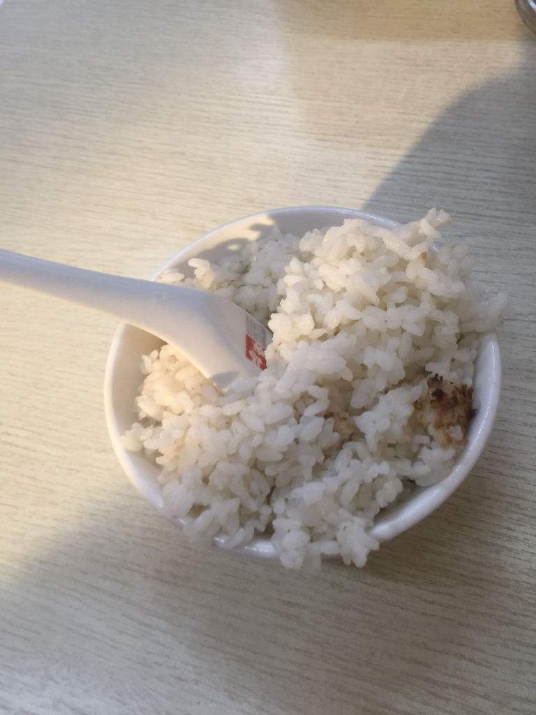 一碗100克米饭图(200克熟米饭多大一碗)