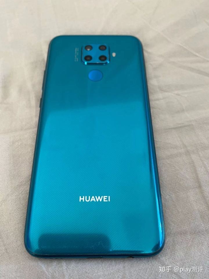 华为5寸屏手机哪款好(华为50寸手机有几款)