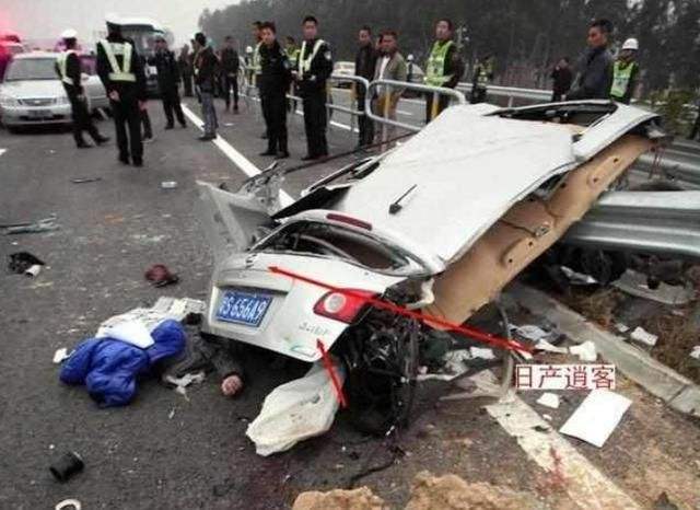 人被车压扁后恶心图片的简单介绍