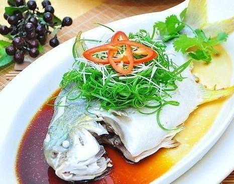 金鲳鱼为什么不克不及吃(金鲳鱼不合适什么人吃)