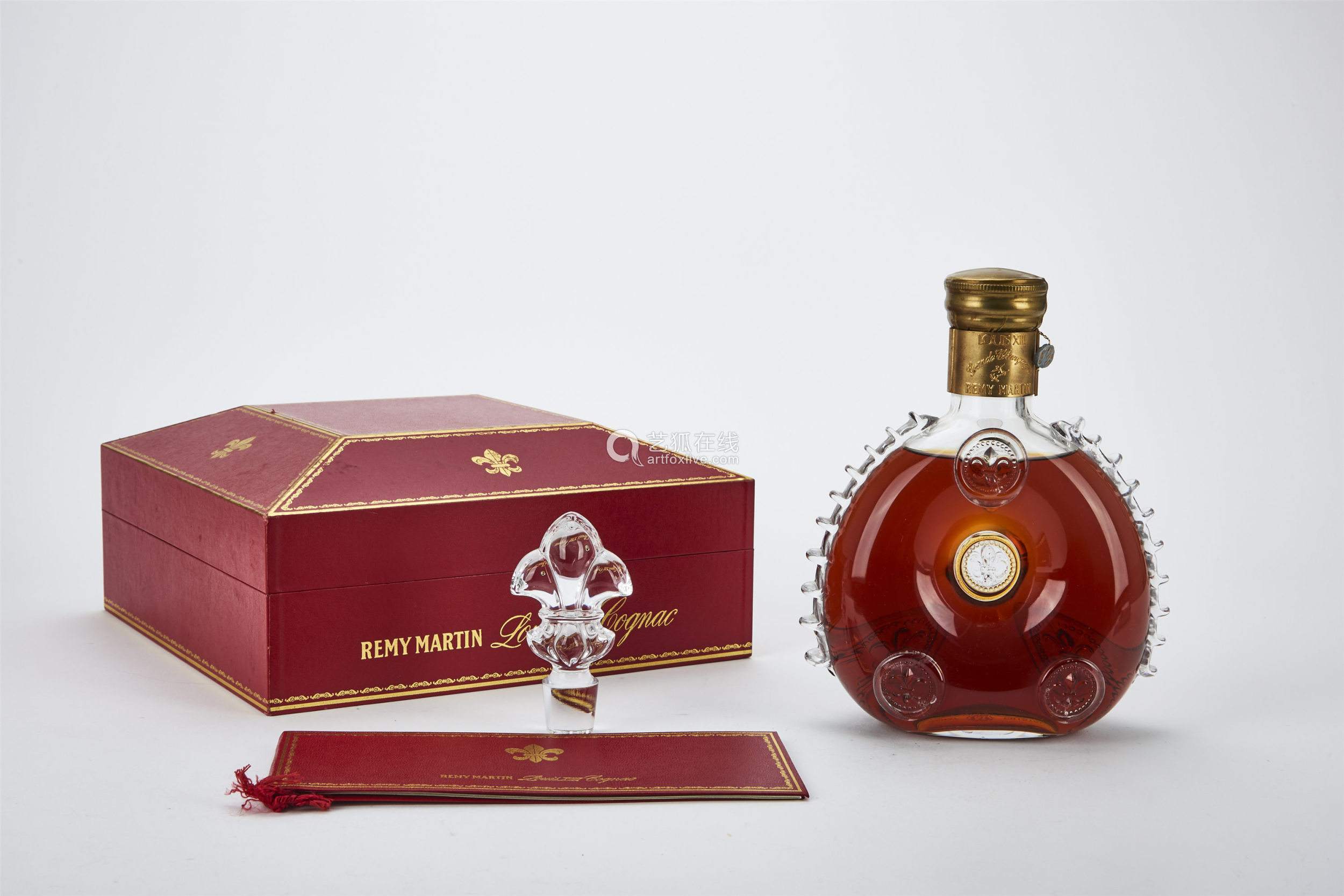 路易13几钱一瓶(路易十三洋酒价格12万)