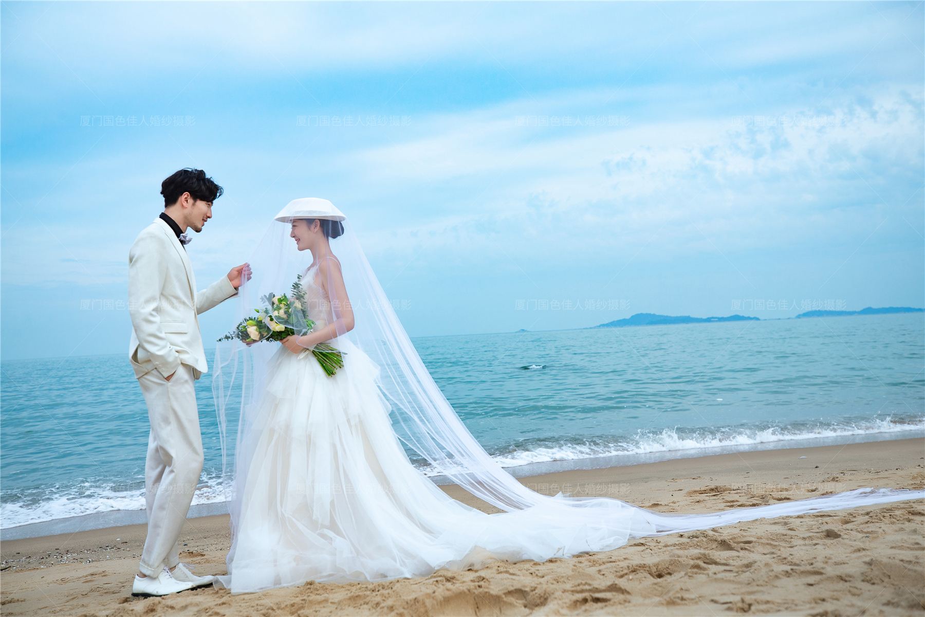 旅拍婚纱照价格一般几(旅拍婚纱照价格一般几路费包罗么)